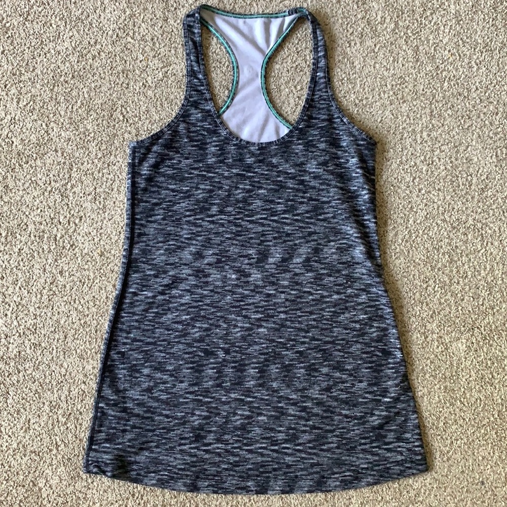 Lululemon tank